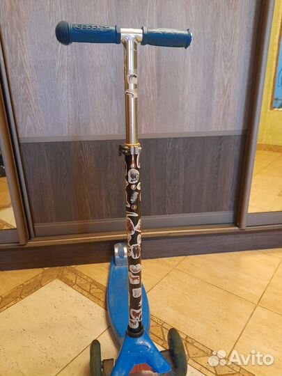 Самокат детский трехколесный светящиеся колеса