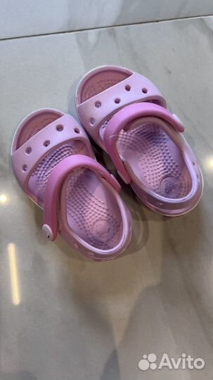 Crocs босоножки детские