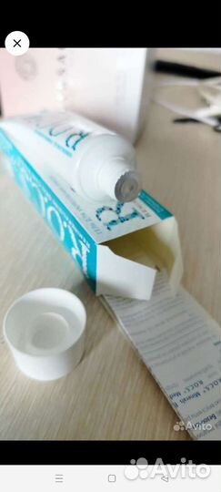 Зубной гель R. O. C. S mineral клубника