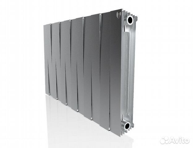 Биметаллический секционный радиатор отопления Roya