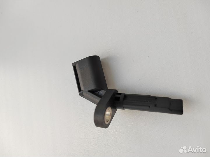 Датчик abs audi a4, a6, a8, q5 перед, зад правый