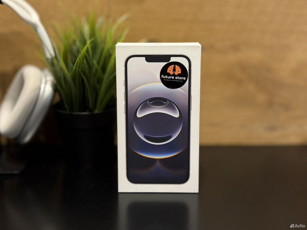 iPhone 16e, 128 ГБ, SIM + eSIM