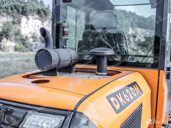 Фронтальный погрузчик Amur RK620, 2022
