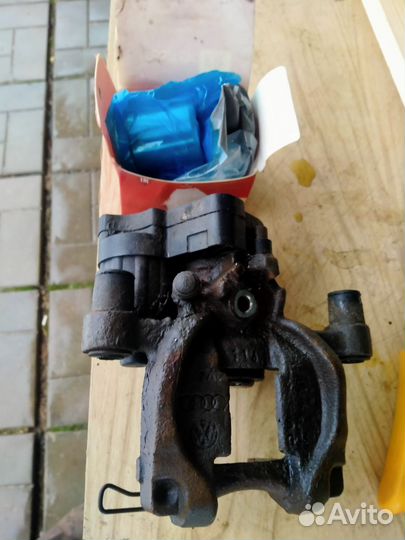 Суппорт задний golf 7