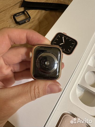 Часы apple watch 5 40 mm