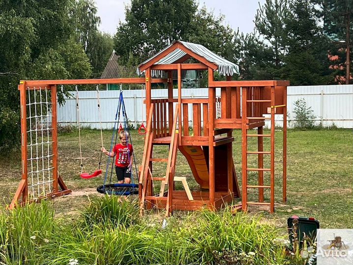 Детская спортивная площадка уличная