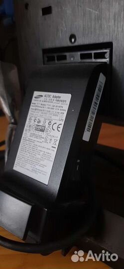 Монитор samsung LS19A200