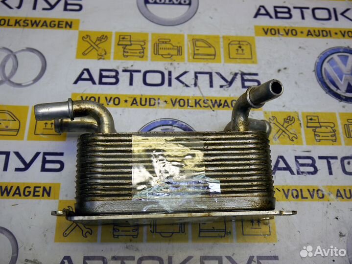 Радиатор масляный Вольво V50 S40-2 C30