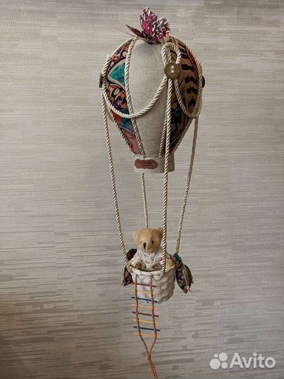 Мишка на воздушном шаре, подарок для интерьера