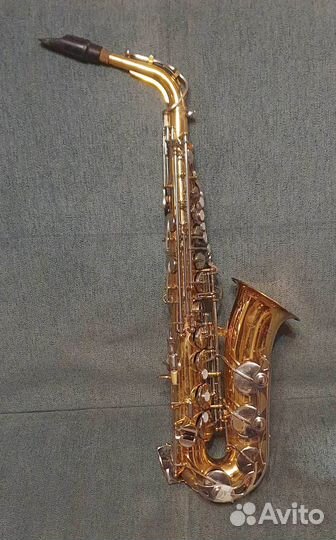 Саксофон альт Vito б\у