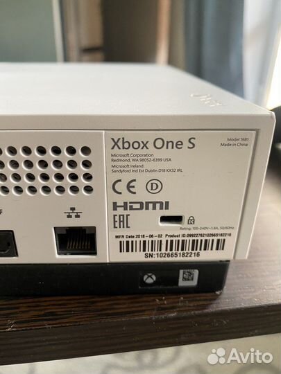 Xbox One s 1tb с играми