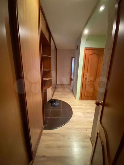 2-к. квартира, 60 м², 3/5 эт.