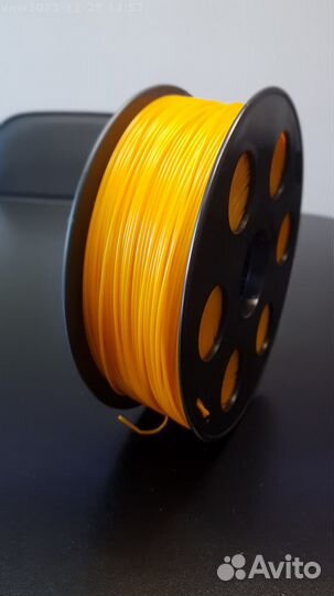 ABS пластик для 3D принтеров желтый