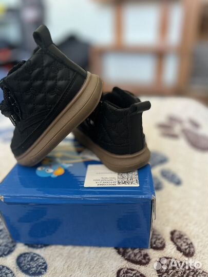 Ботинки демисезонные для малыша