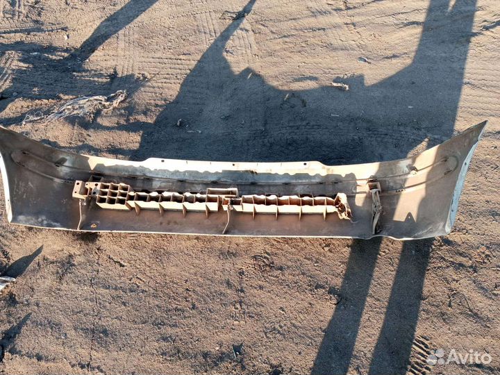 Задний бампер Renault megane 1