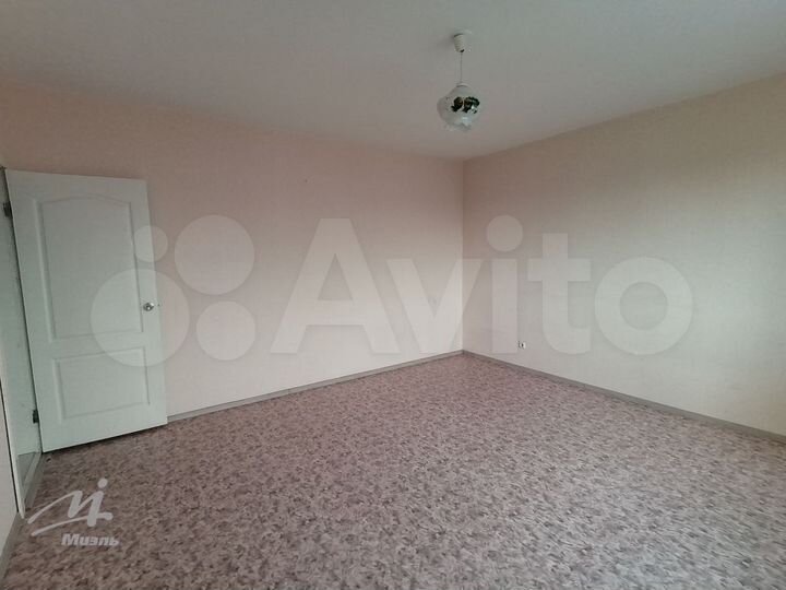 2-к. квартира, 62 м², 7/10 эт.