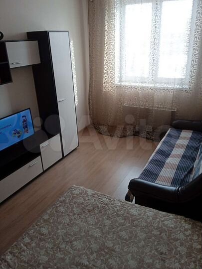 1-к. квартира, 42 м², 8/26 эт.