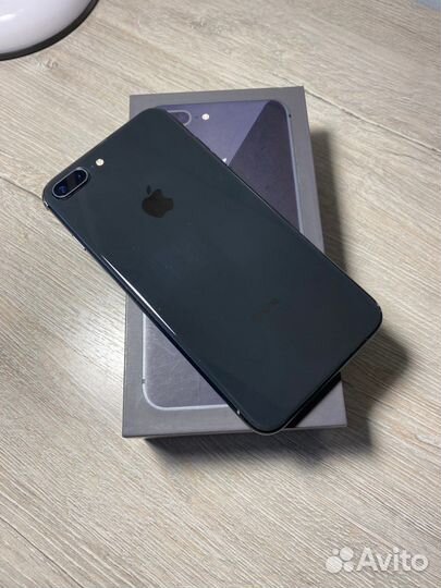 Телефон iPhone 8 plus