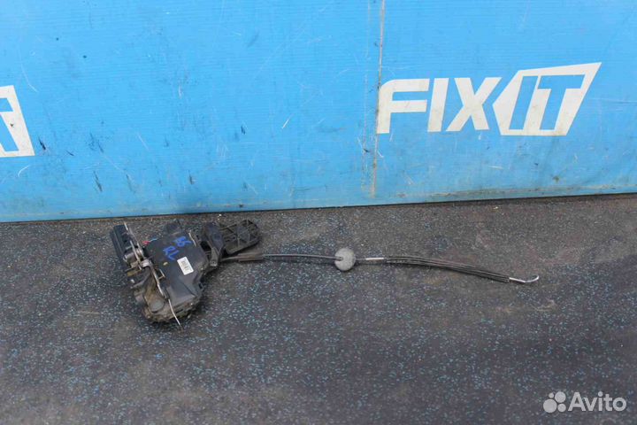 Замок двери Volkswagen Passat (Фольксваген Пассат)