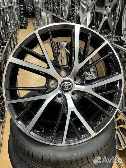 Диски литые R18 5*114.3 Toyota стиль