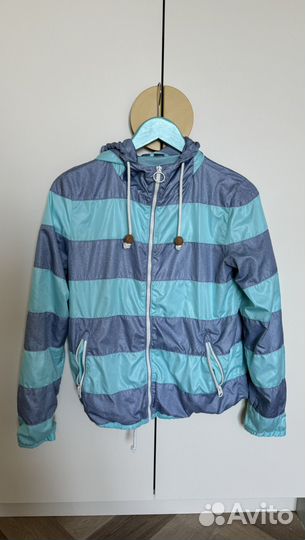 Ветровка pull bear для девочки М