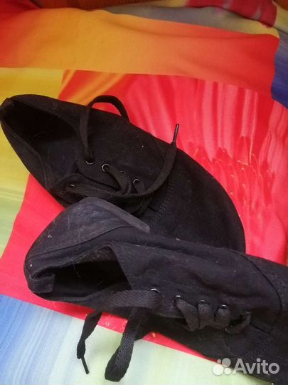 Тапочки- джазовки 39-40 для танцев