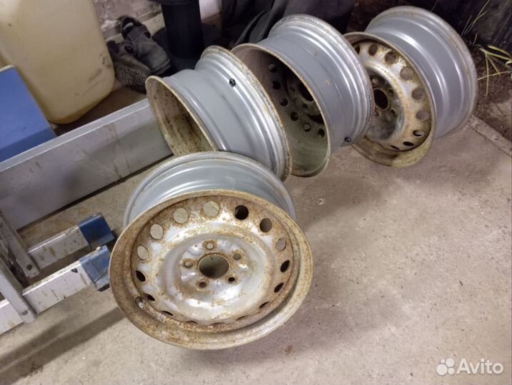 Диски штамповки на KIA SOL