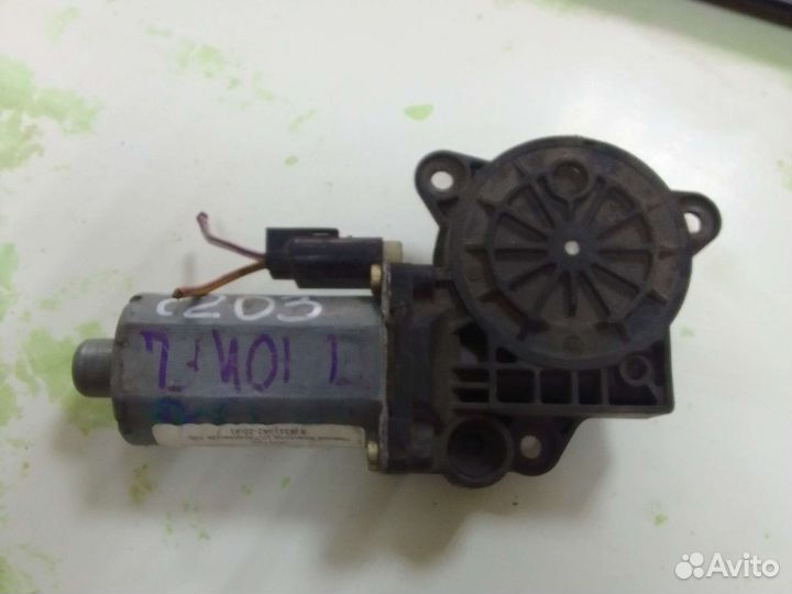 Мотор стеклоподъемника передний левый Ford Fusion