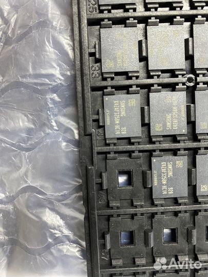 Чипы samsung k4zaf325bm-h4c14 56 шт на остатке