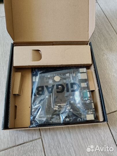 Новая материнская плата H81