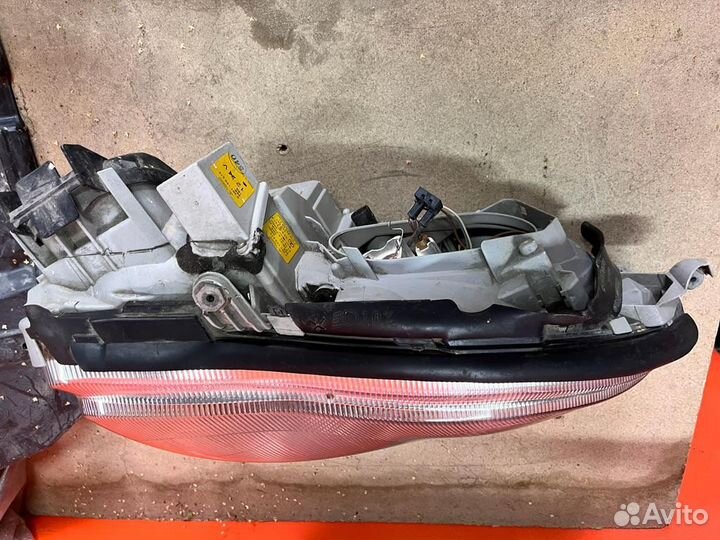 Фара передняя правая Mercede S-class W220