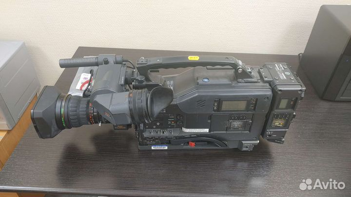 Видеокамера камкордер Sony HDW-F900