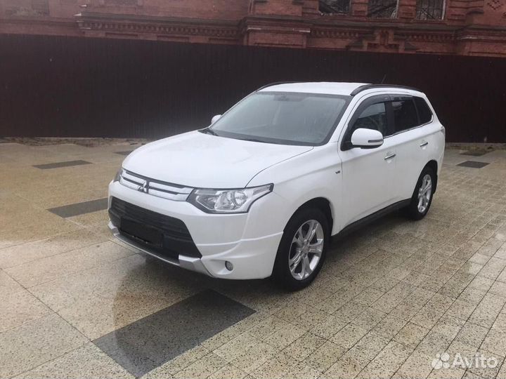 Mitsubishi Outlander 3.0 AT, 2014, 92 000 км
