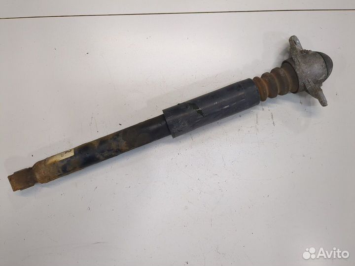 Амортизатор подвески Volkswagen Passat 6, 2010