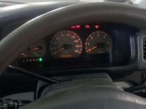 Toyota Touring Hiace 3.0 AT, 2000, битый, 360 000 км, с пробегом, цена 620 000 руб.