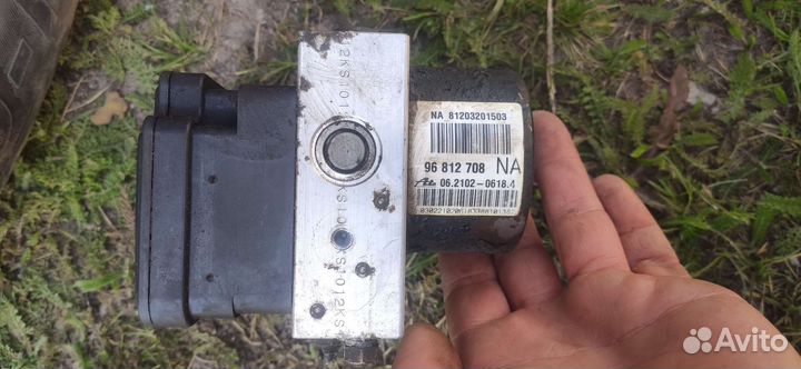 Блок абс Шевроле Эпика 2.0 2009рес