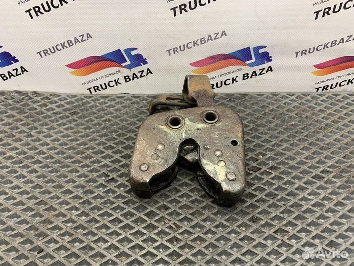 Замок кабины Renault Magnum