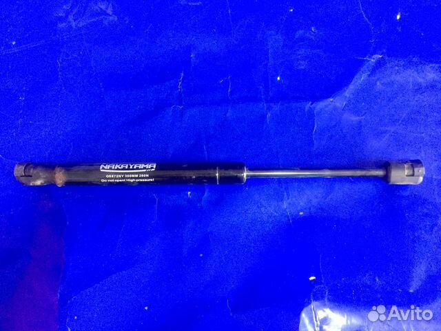 Амортизатор крышки багажника Mitsubishi Lancer X