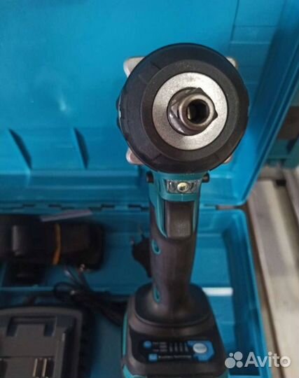 Аккумуляторный гайковерт Makita 350 Нм (Арт.16661)