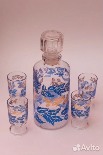 Штоф для крепких напитков + 4 рюмки