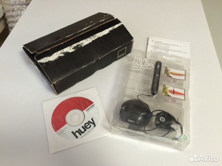 Калибратор для монитора Pantone huey