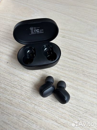 Беспроводные наушники Mi true wireless Earbuds