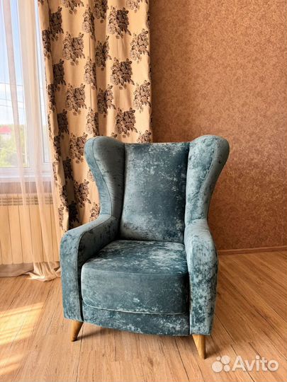 Кресло интерьерное