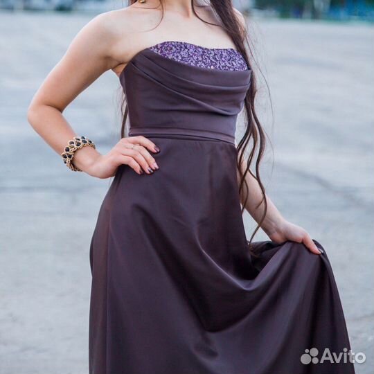 Вечернее платье