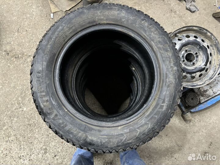 Goodyear Ultragrip Ice Arctic 195/65 R15 95T