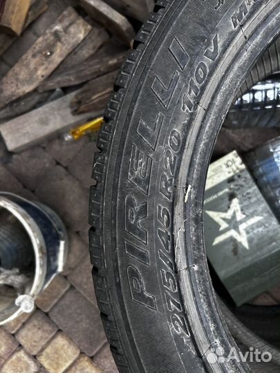 Pirelli Scorpion 275/45 R20 110V