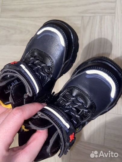 Ботинки детские 23