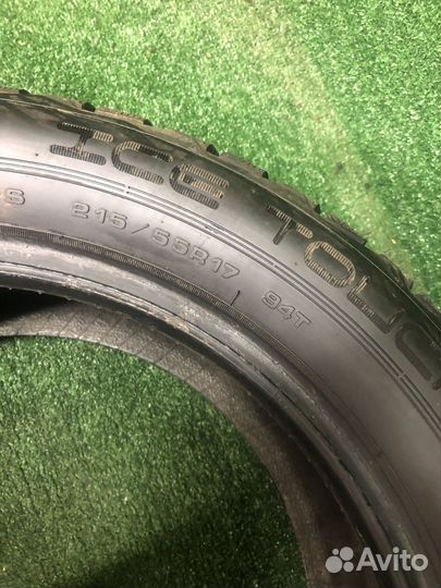 Dunlop Ice Touch 215/55 R17 94T