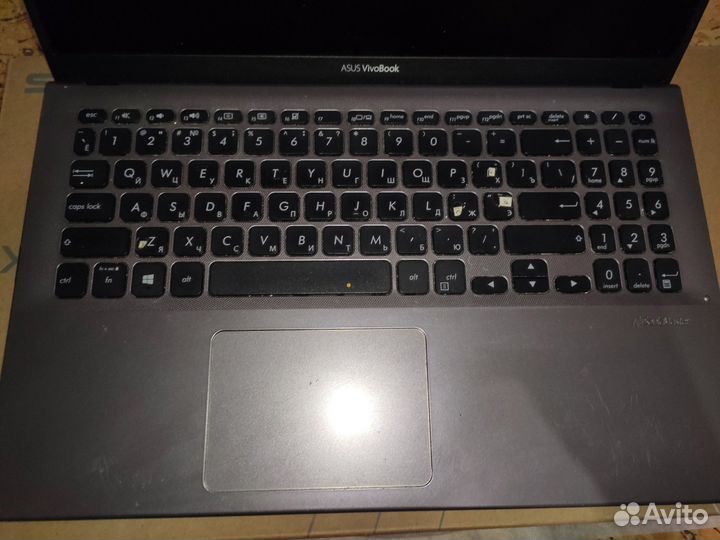 Ноутбук asus X512D