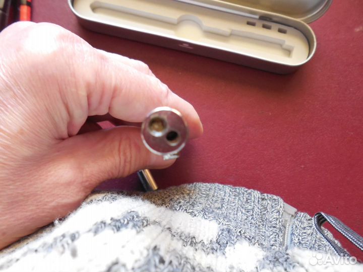 Указка лазерная светодиод+ кр.лазер+ручка